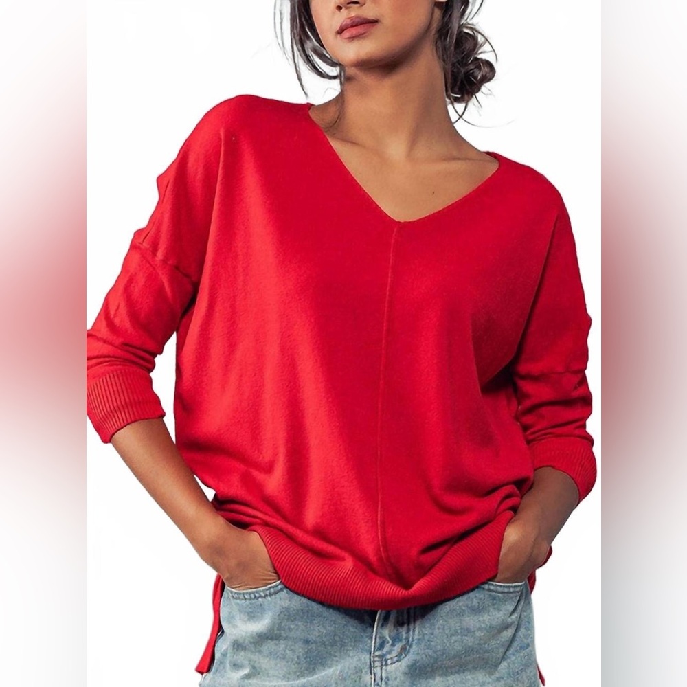 Dreamers | Red Ultra Soft V-Neck Pullover | S/M